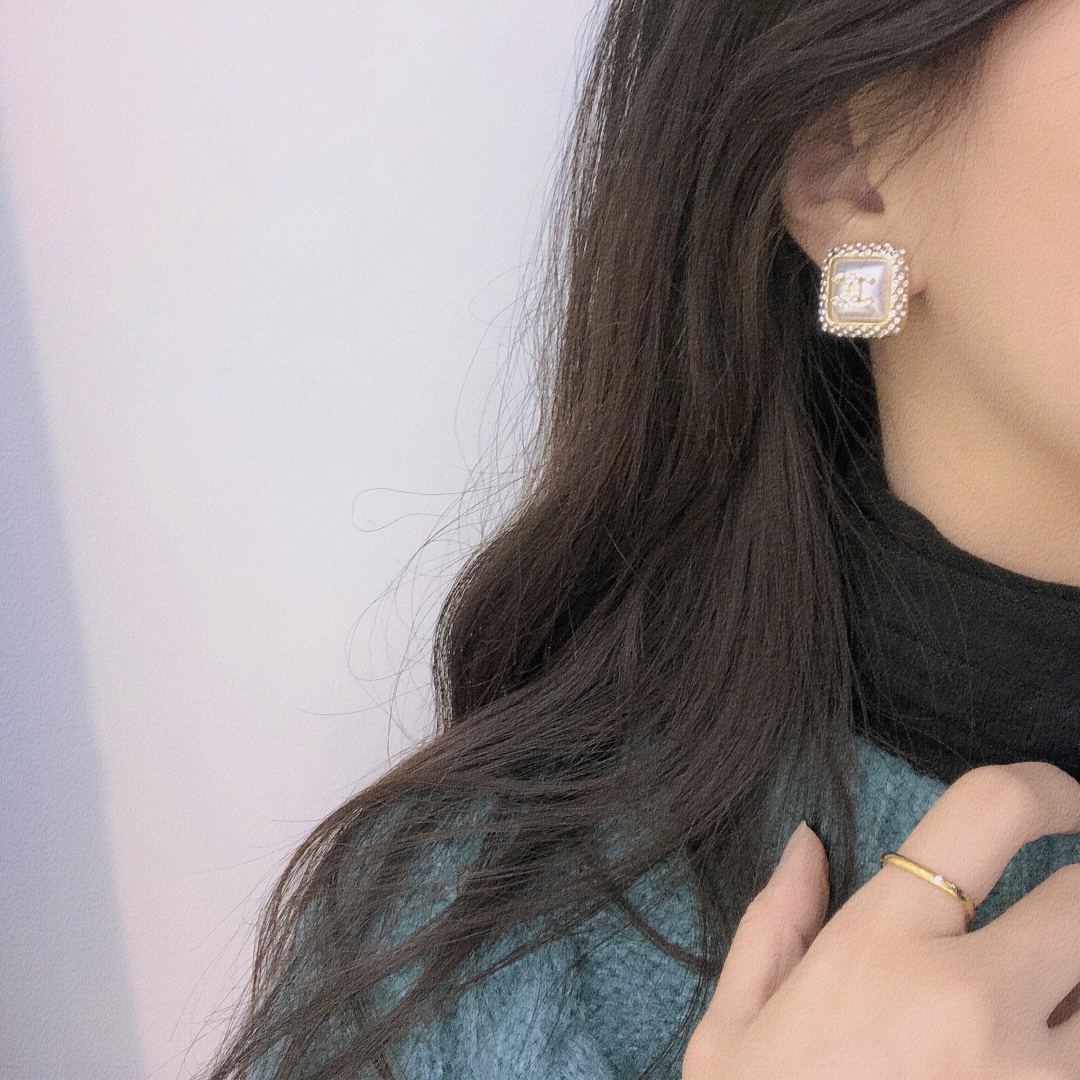 Replica CHANEL Earring