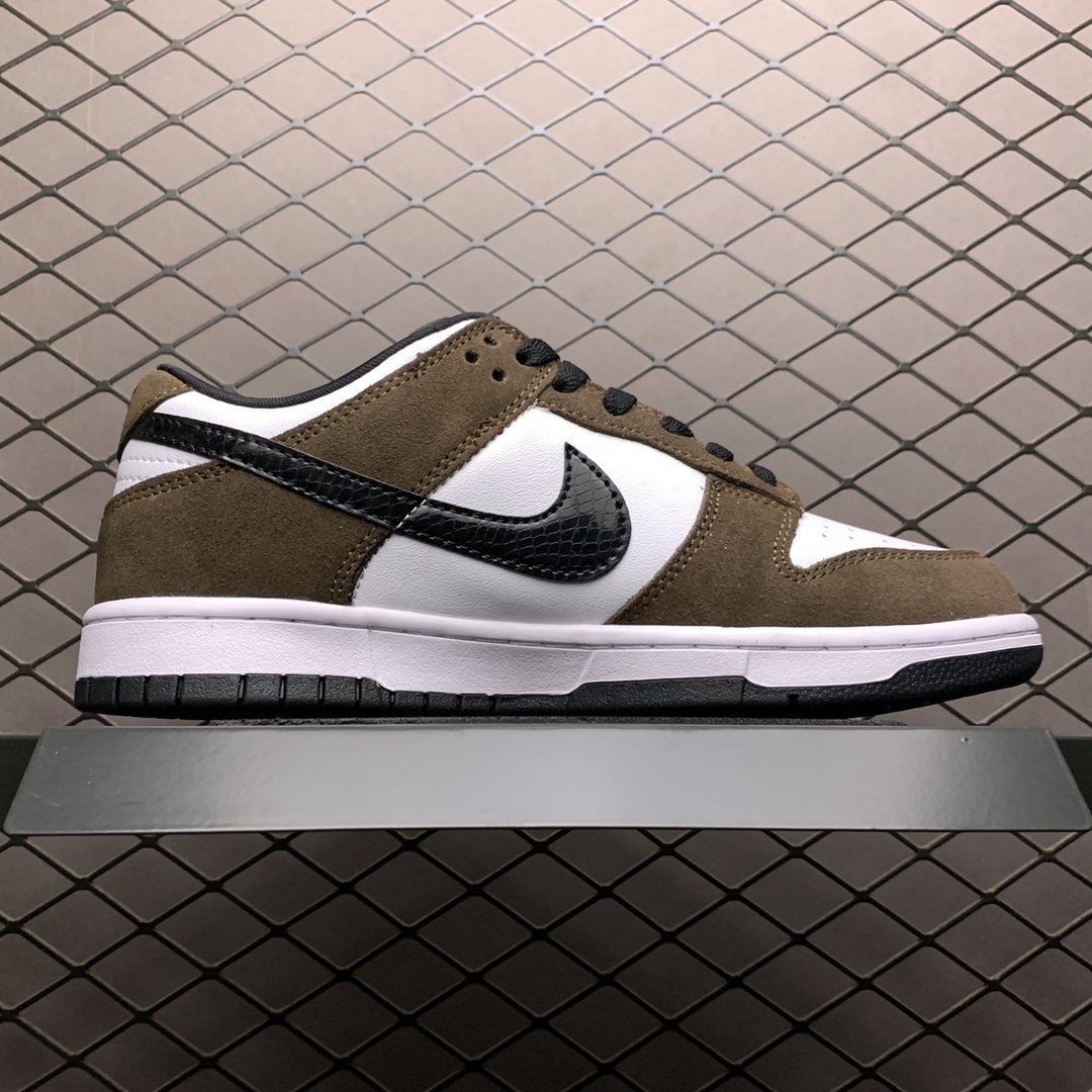 Replica Nike Dunk SB Shoe Nike Dunk SB Low 304292-10236-47.5