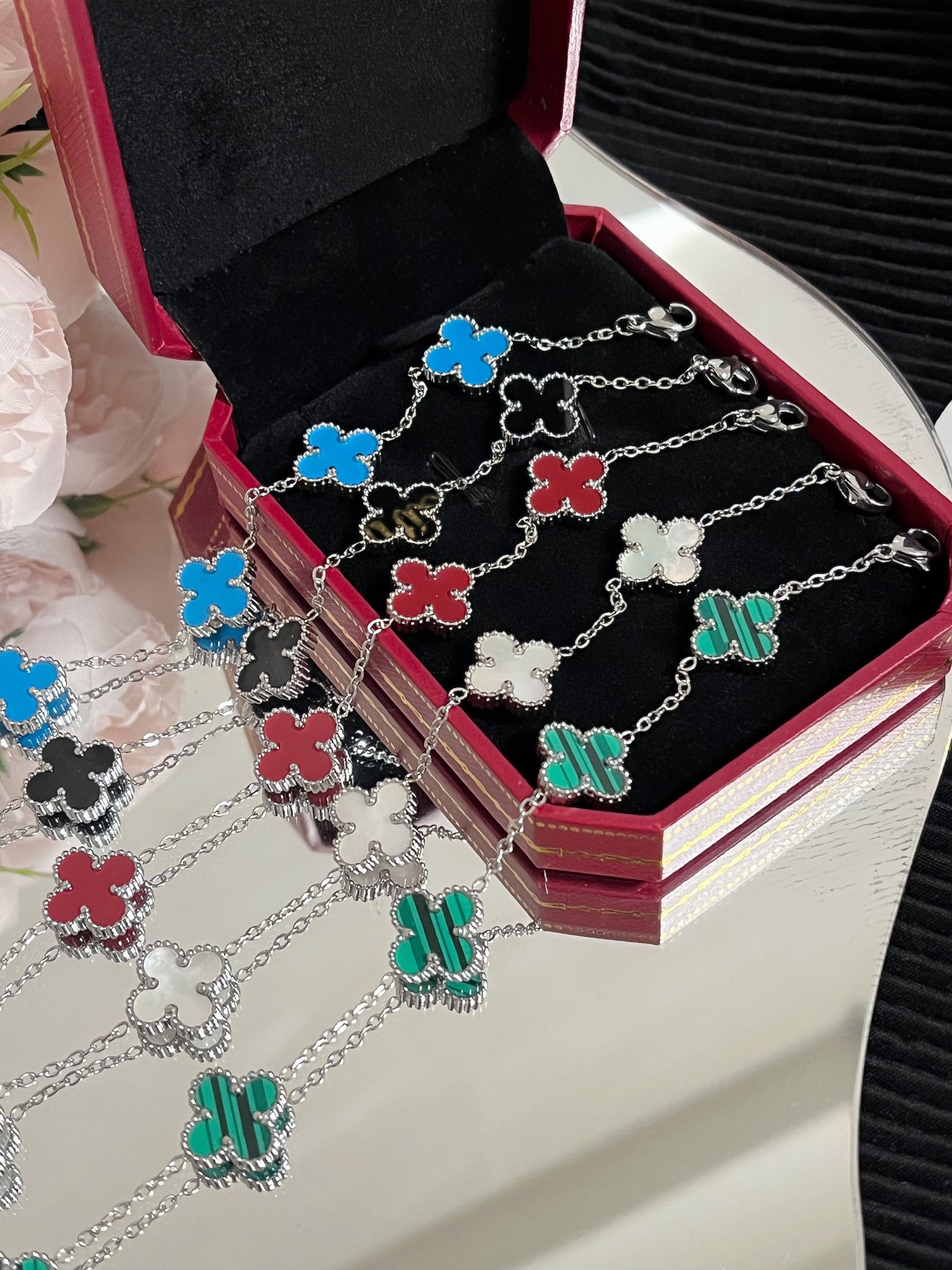 Replica VanCleef Arpels Bracelet