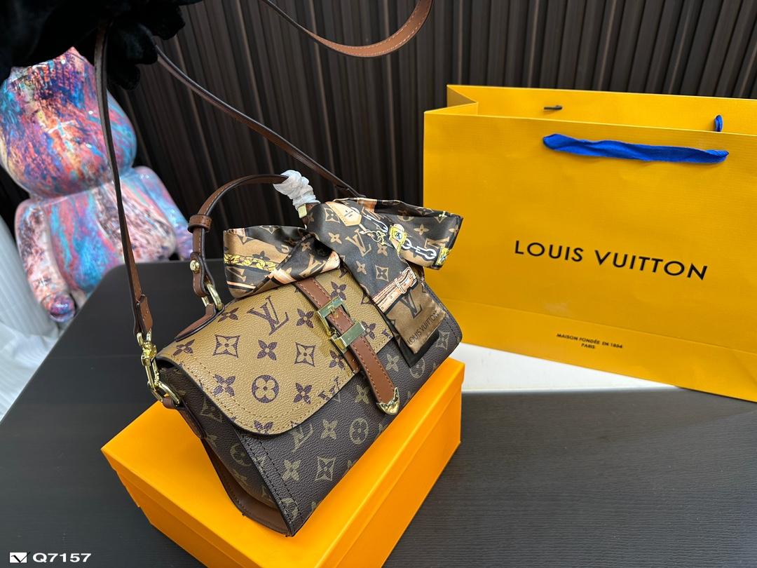 Replica Louis Vuitton Bag 22*15CM