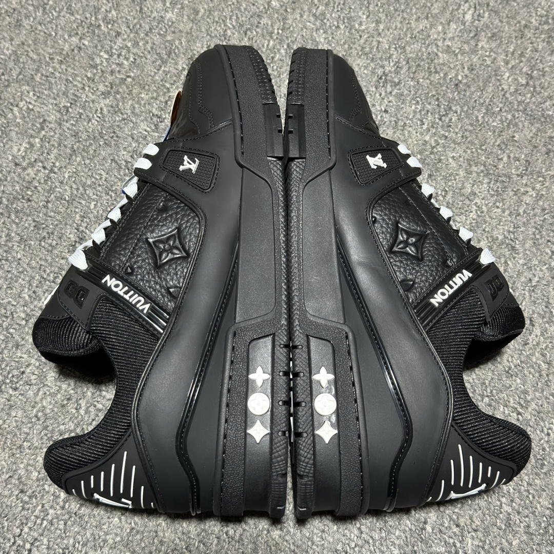 Replica Louis Vuitton Shoe Louis Vuitton LV Trainer size 35-46