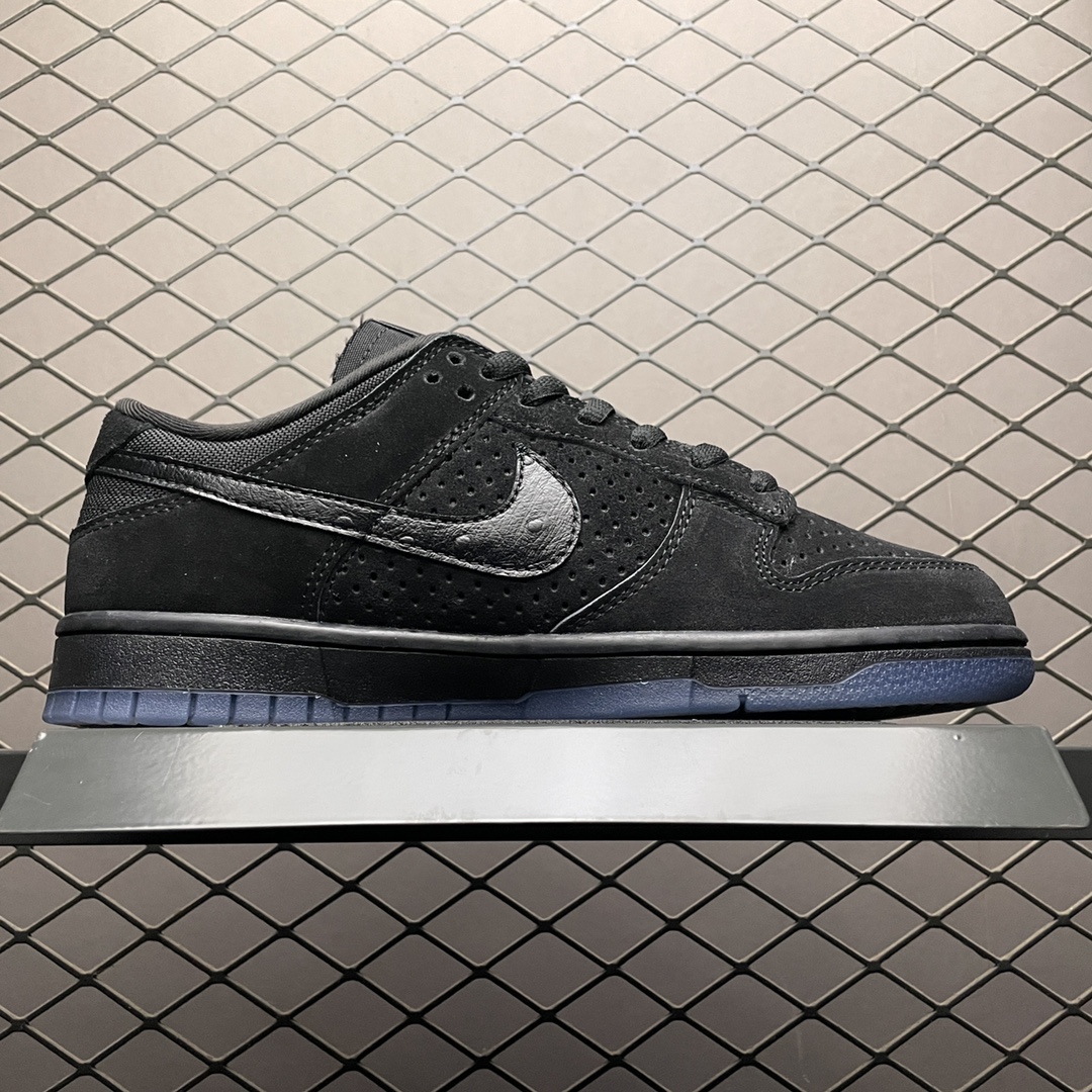Replica Nike Dunk SB Shoe Undefeated x Nike Dunk Low 5 On It   DO9