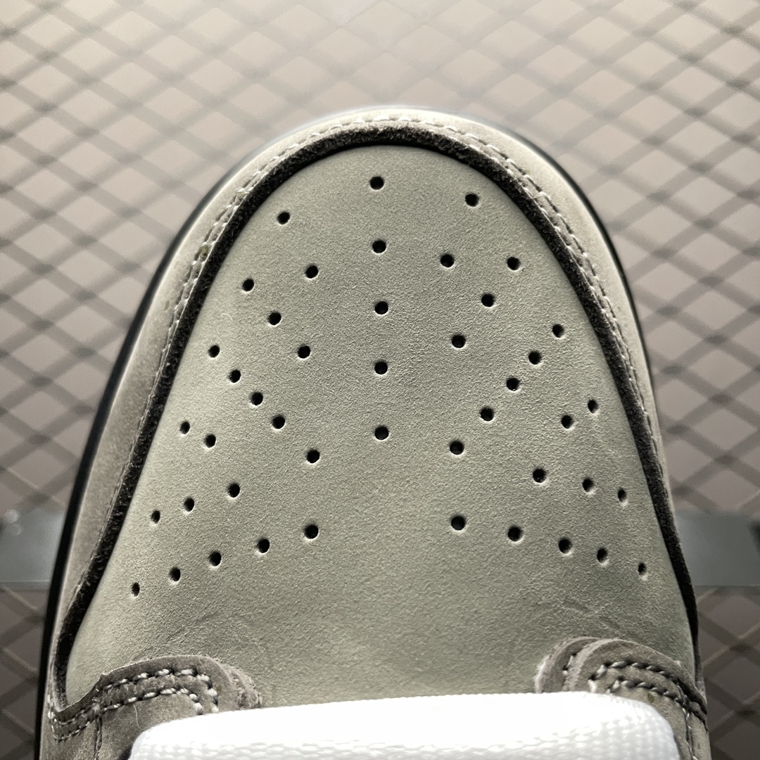 Replica Nike Dunk SB Shoe Nike Dunk LowGrey Lobster BV1310-105 Size 36-47.5