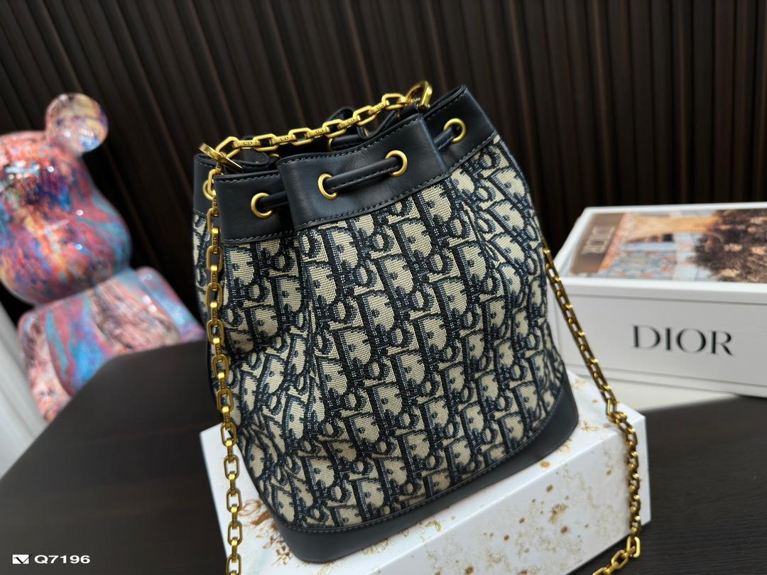 Replica Dior Bag  19*16CM/22*24CM
