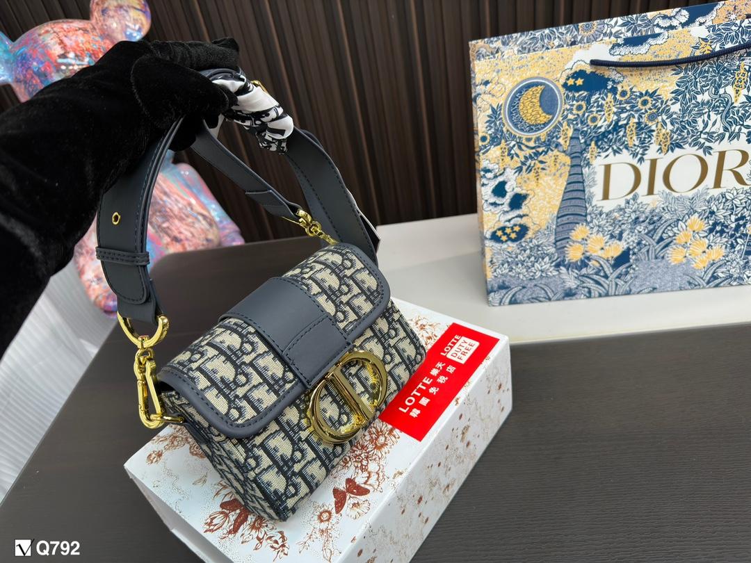 Replica Dior Bag 18*12CM