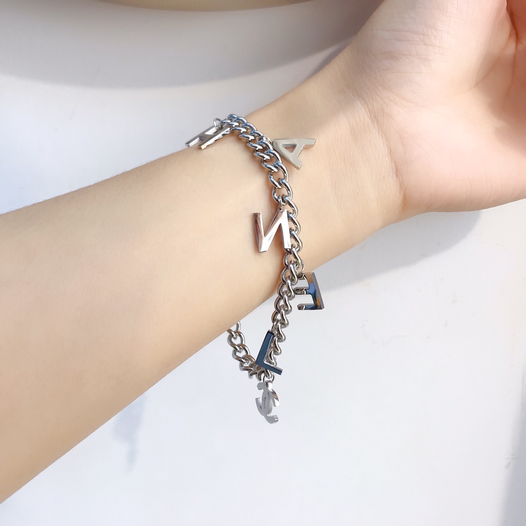 Replica CHANEL Bracelet