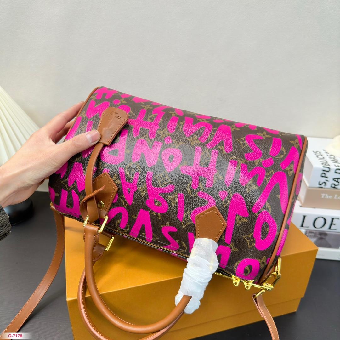 Replica Louis Vuitton Bag 30*21 CM