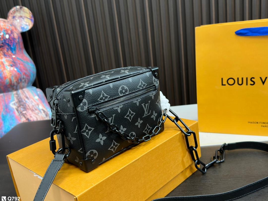 Replica Louis Vuitton Bag 18*12CM