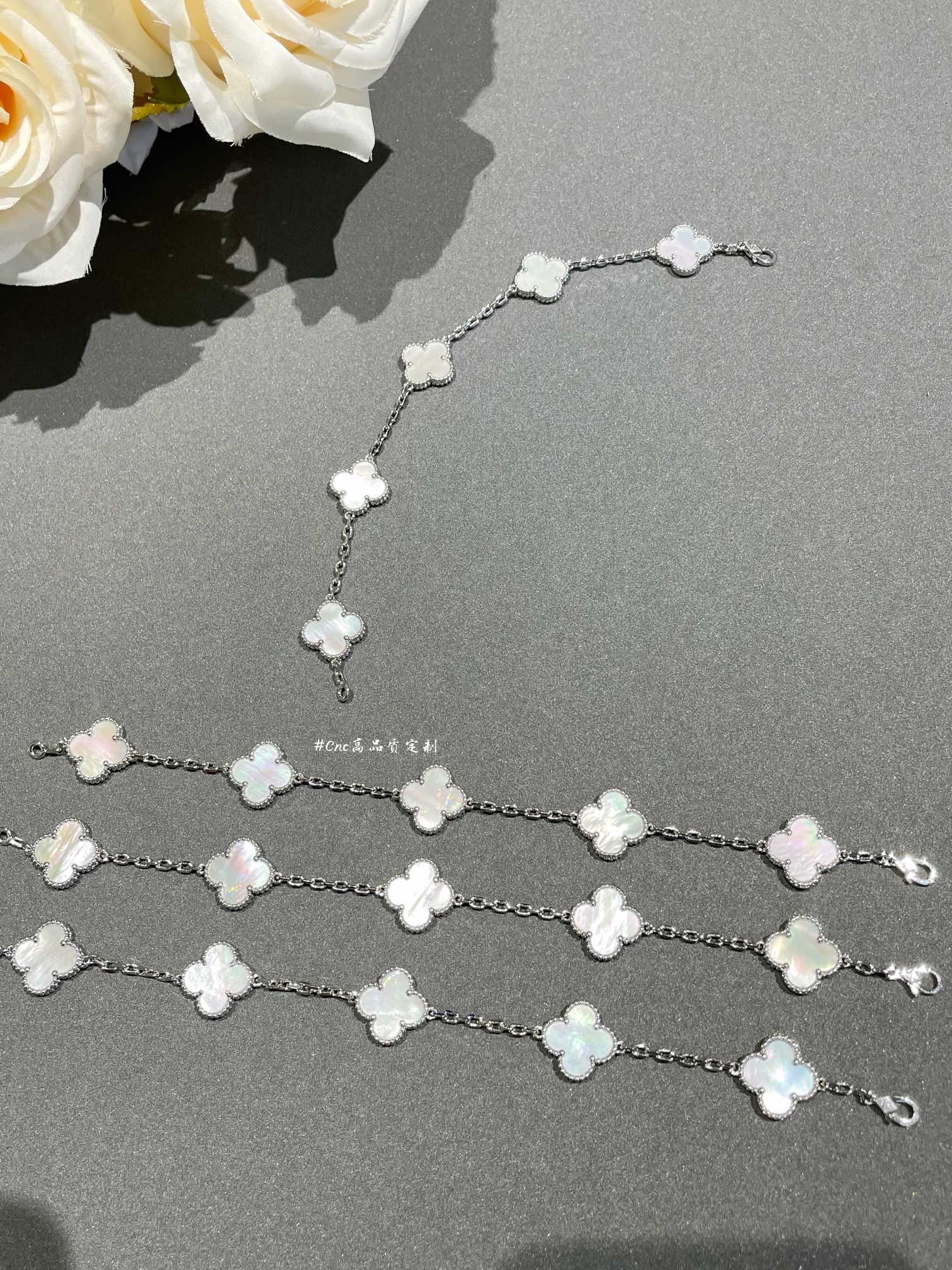 Replica VanCleef Arpels Bracelet