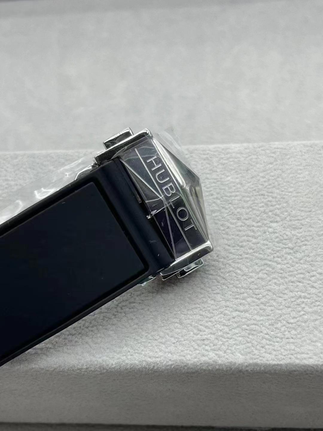 Replica hublot VK Quartz Watch 45MM