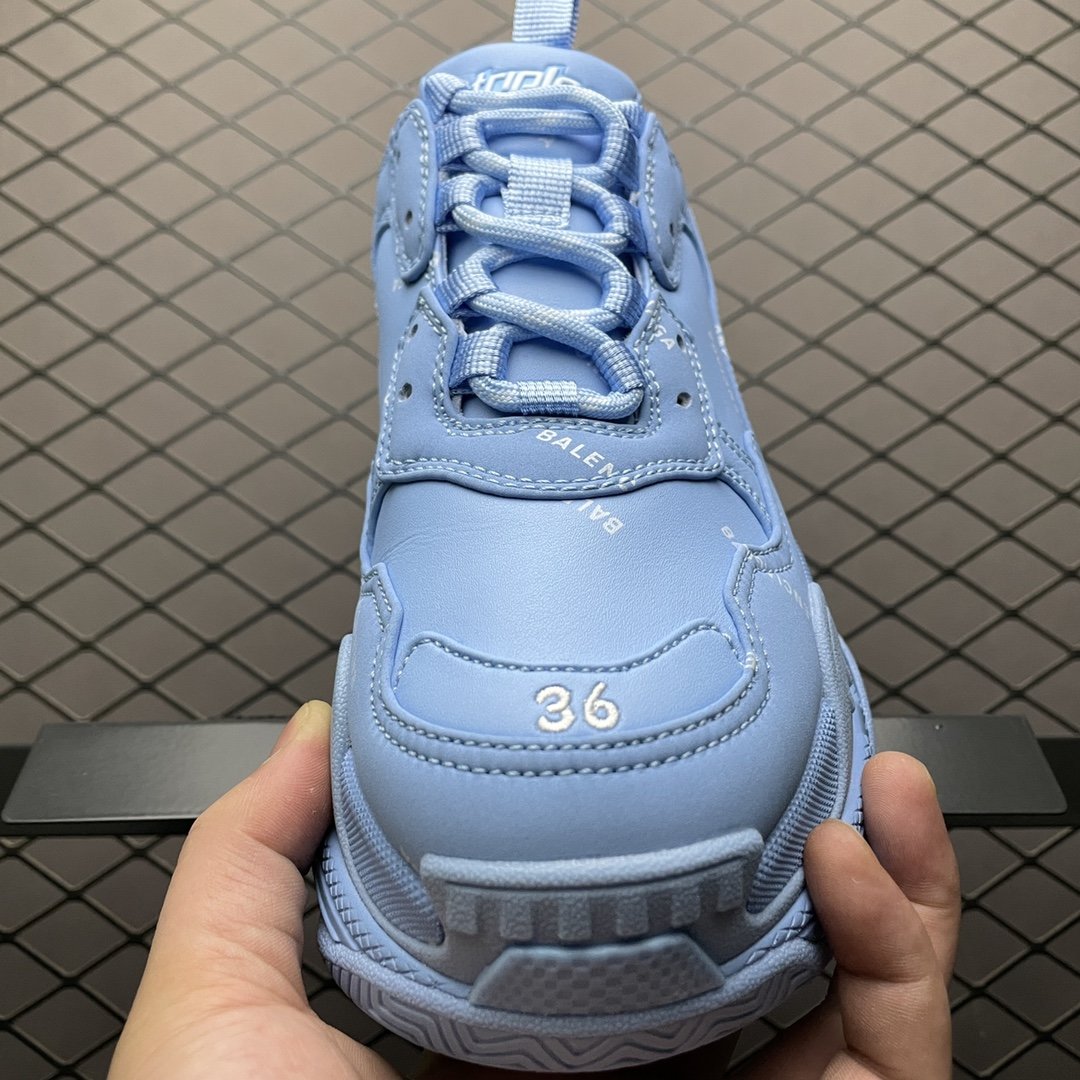 Replica Balenciaga Shoe Balenciaga Triple S Sneaker 35-40 42YTMM202 aa