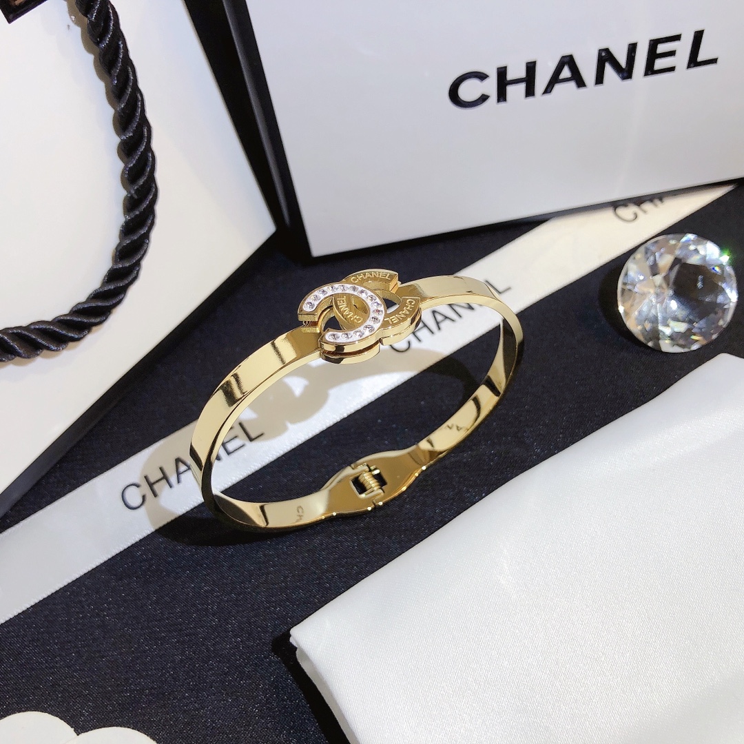 Replica CHANEL Bangle