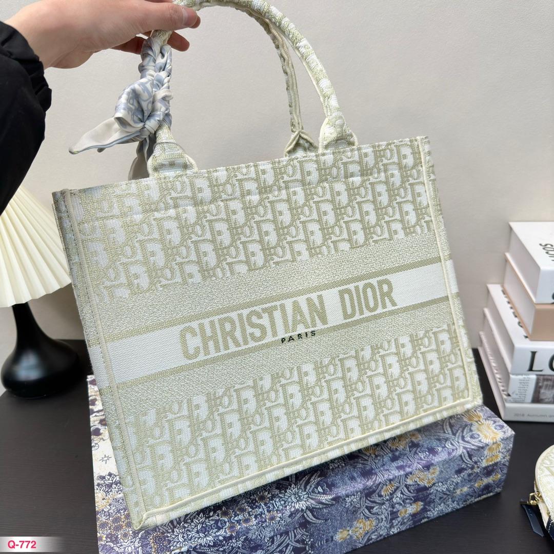 Replica Dior Bag  35*27CM/40*31CM
