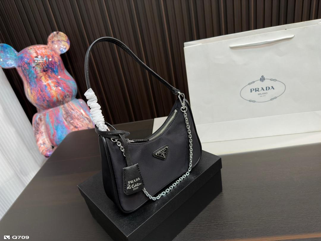 Replica Prada Bag 21*11CM