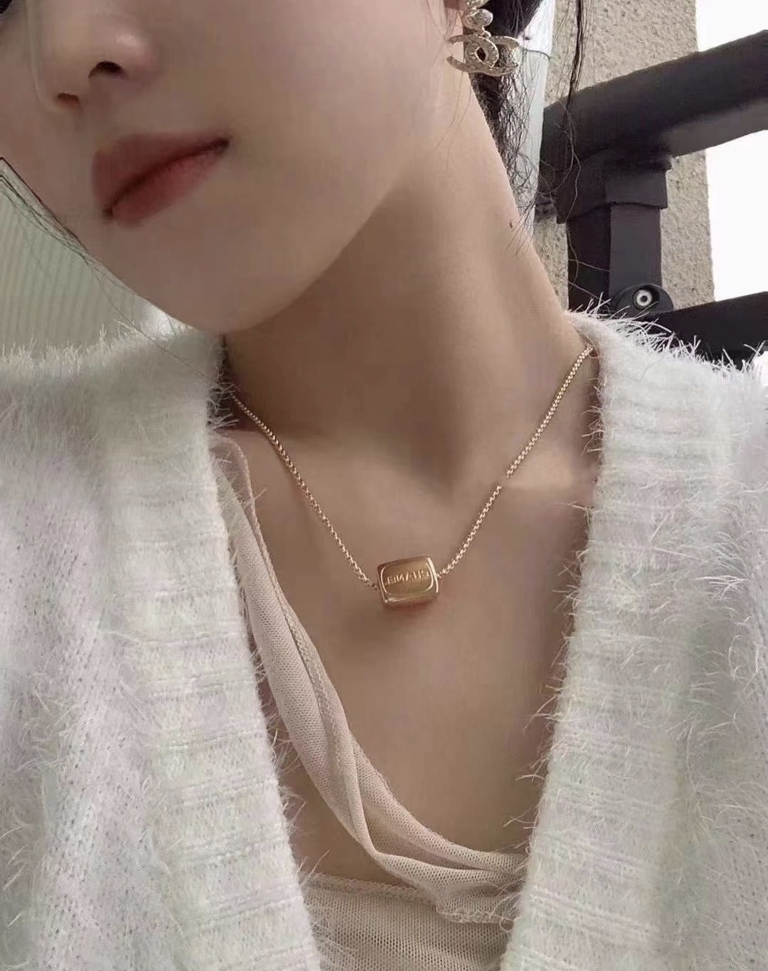 Replica CHANEL Necklace