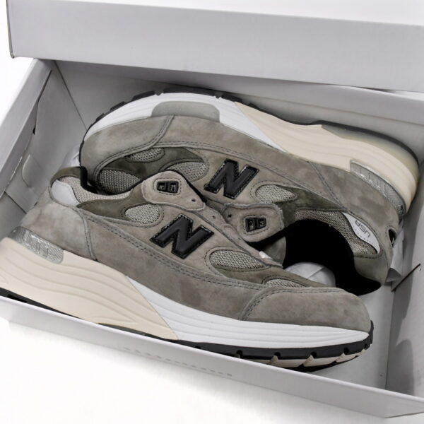 Replica New Balance Shoe M992J2 JJJJound x New Balance 992 Grey
