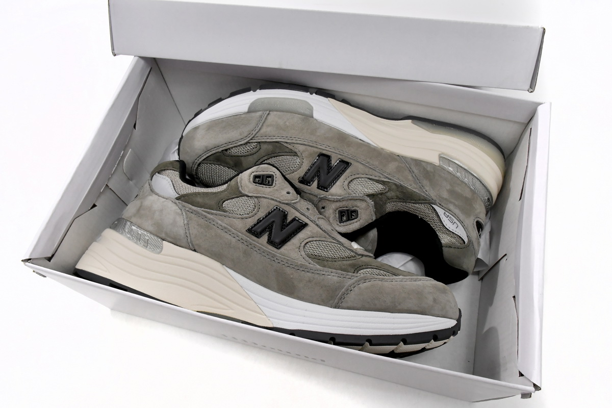 Replica New Balance Shoe M992J2 JJJJound x New Balance 992 Grey