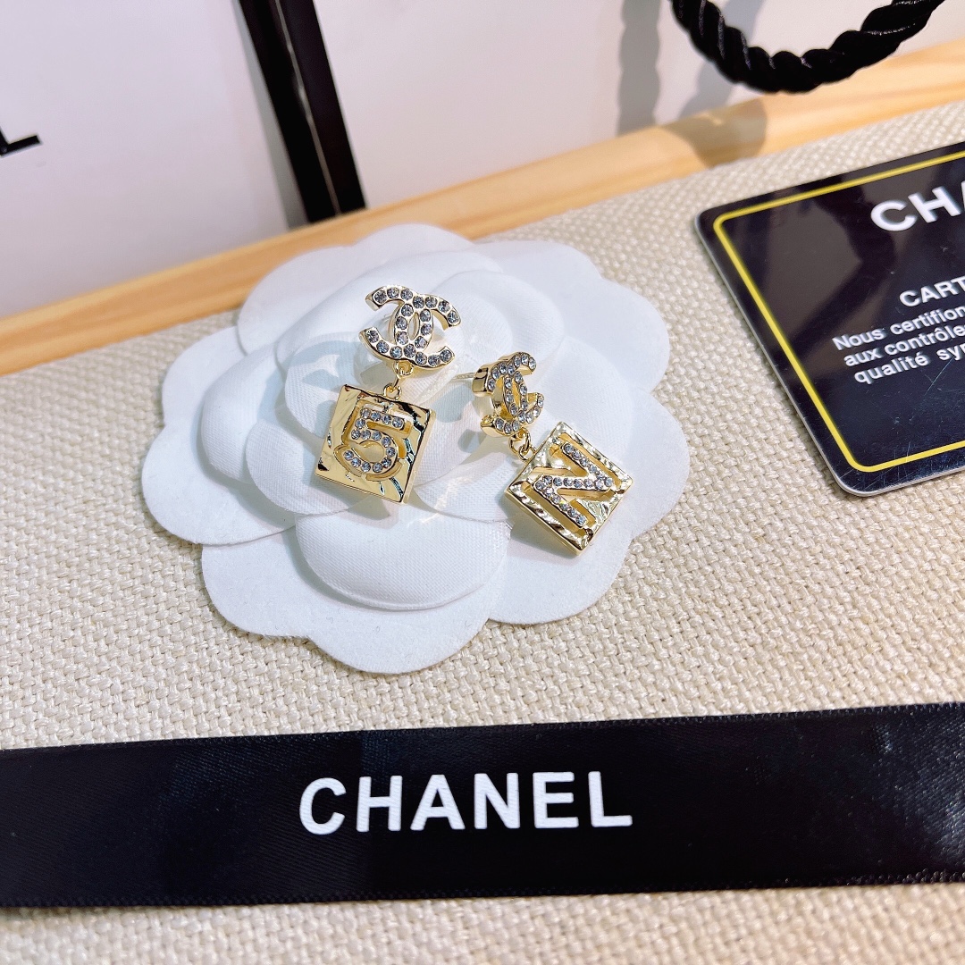 Replica CHANEL Earring