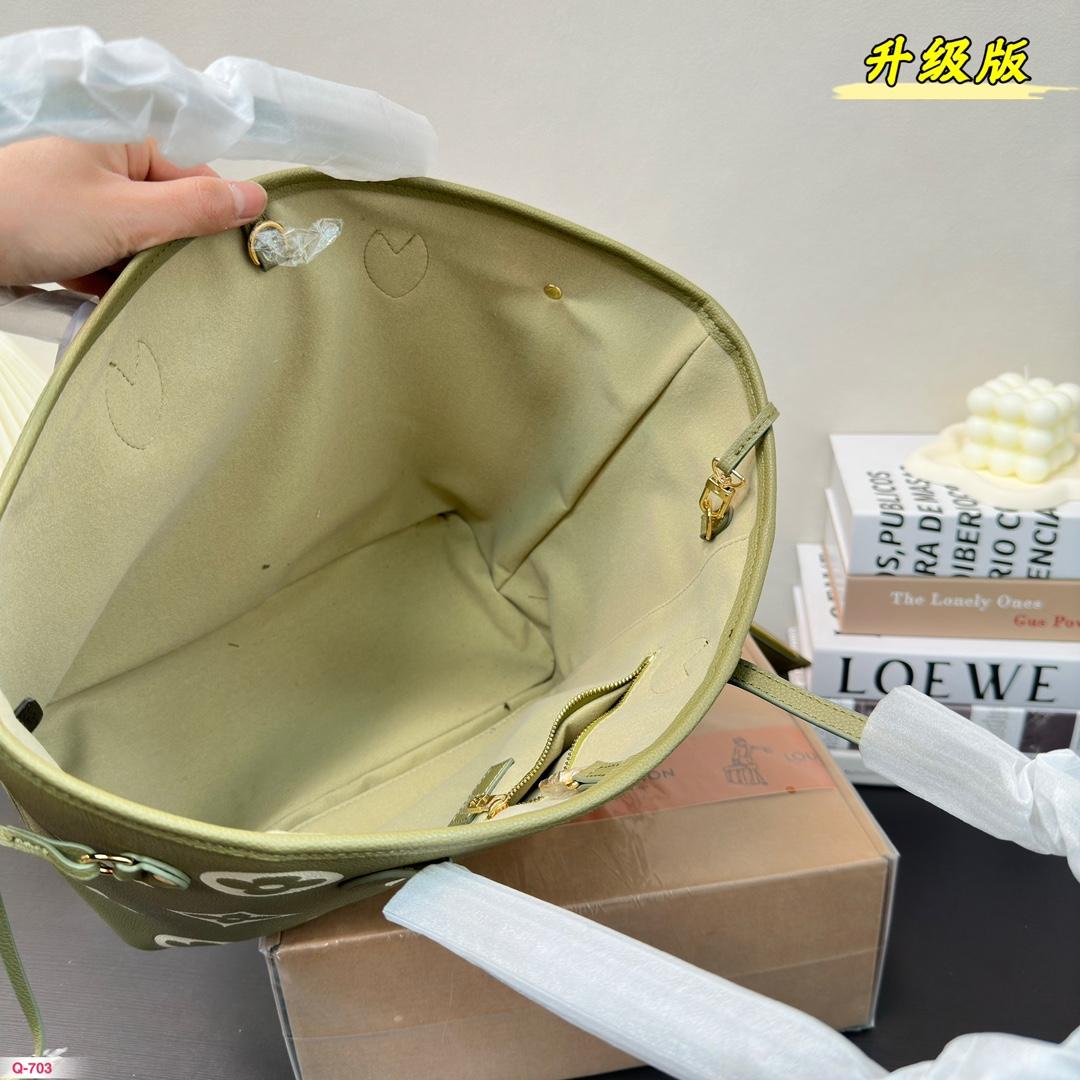 Replica Louis Vuitton Bag 28*32CM