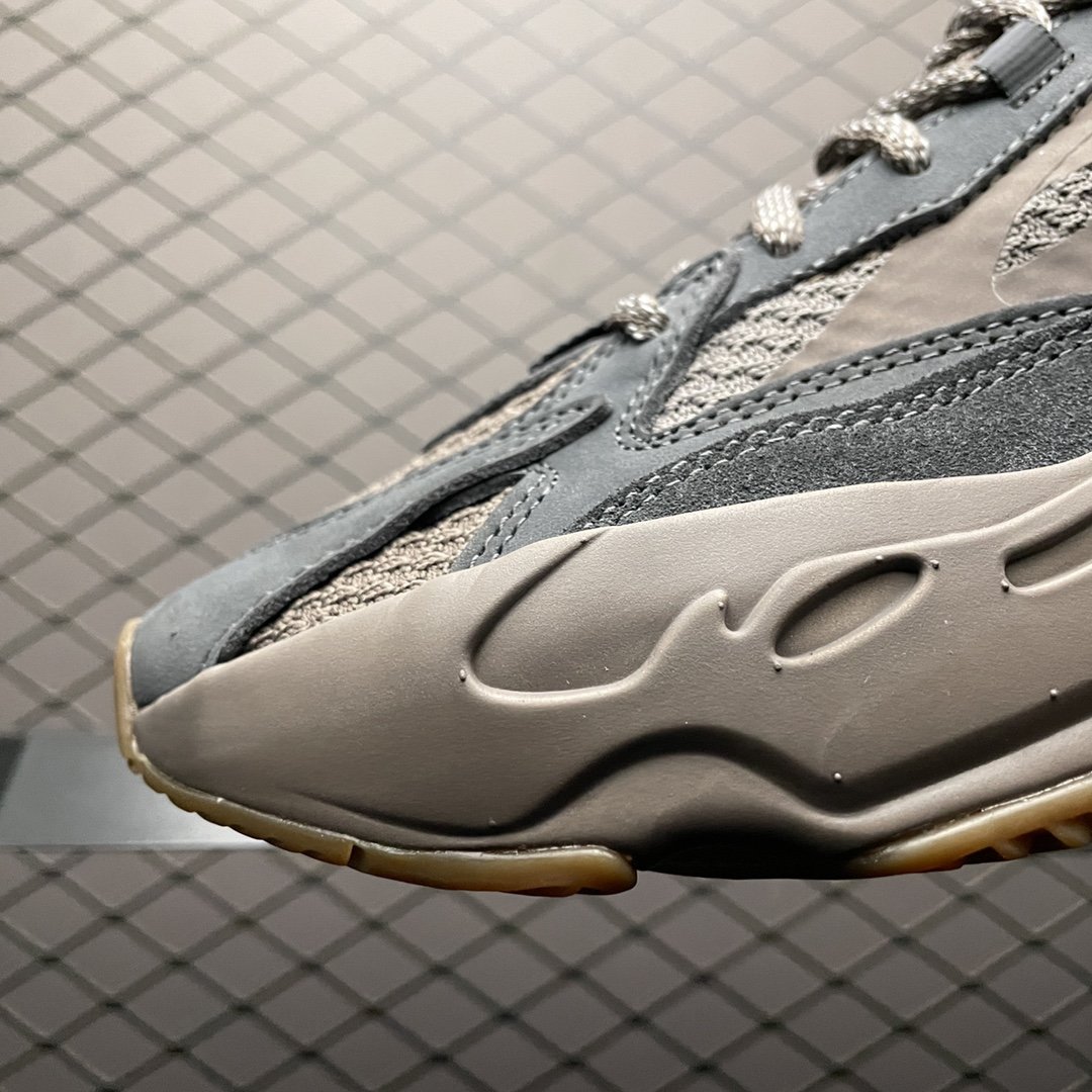 Replica Adidas Yeezy Shoe Adidas YEEZY Boost 700V2 GZ072436-48