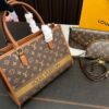 Replica Louis Vuitton Bag 22*31CM