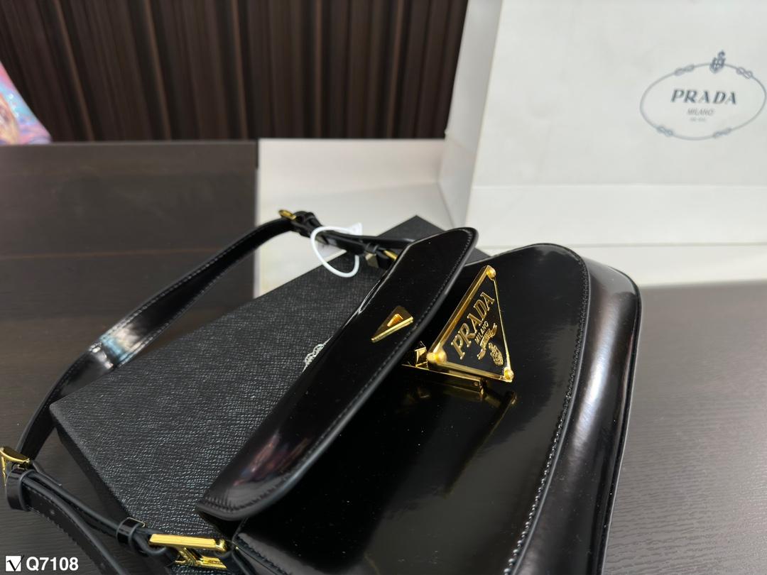 Replica Prada Bag 14*25CM