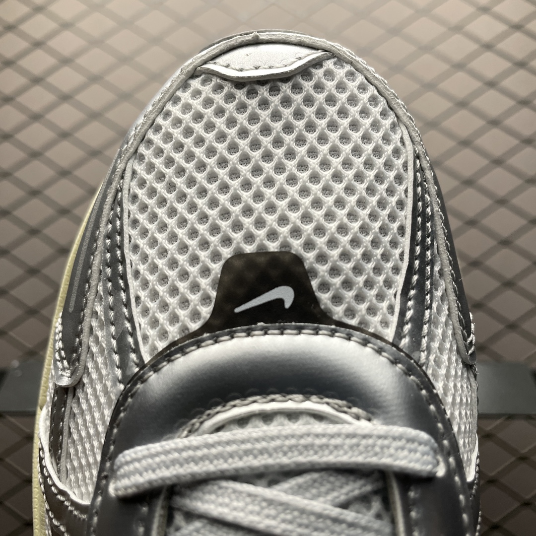 Replica Nike Shoe Nike RuntekkSummit White Metallic Silver V2K FD0736-100 Size 36-46