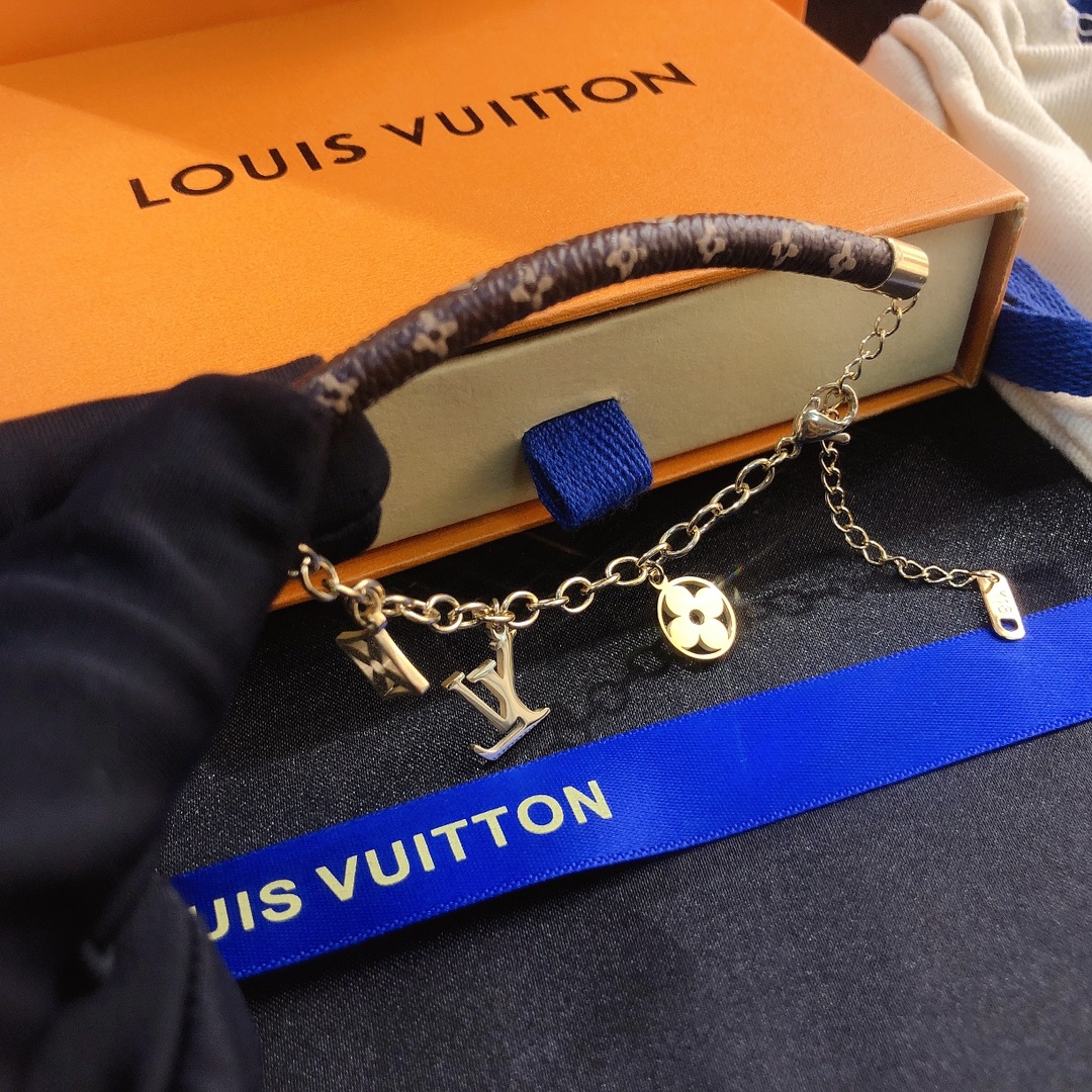 Replica LOUIS VUITTON Bracelet