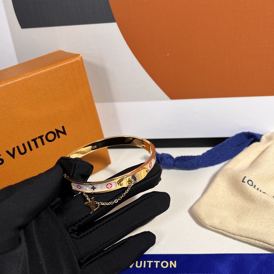 Replica LOUIS VUITTON Bangle