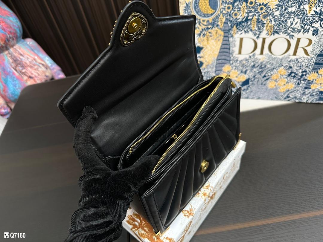 Replica Dolce Gabbana Bag 22*14CM