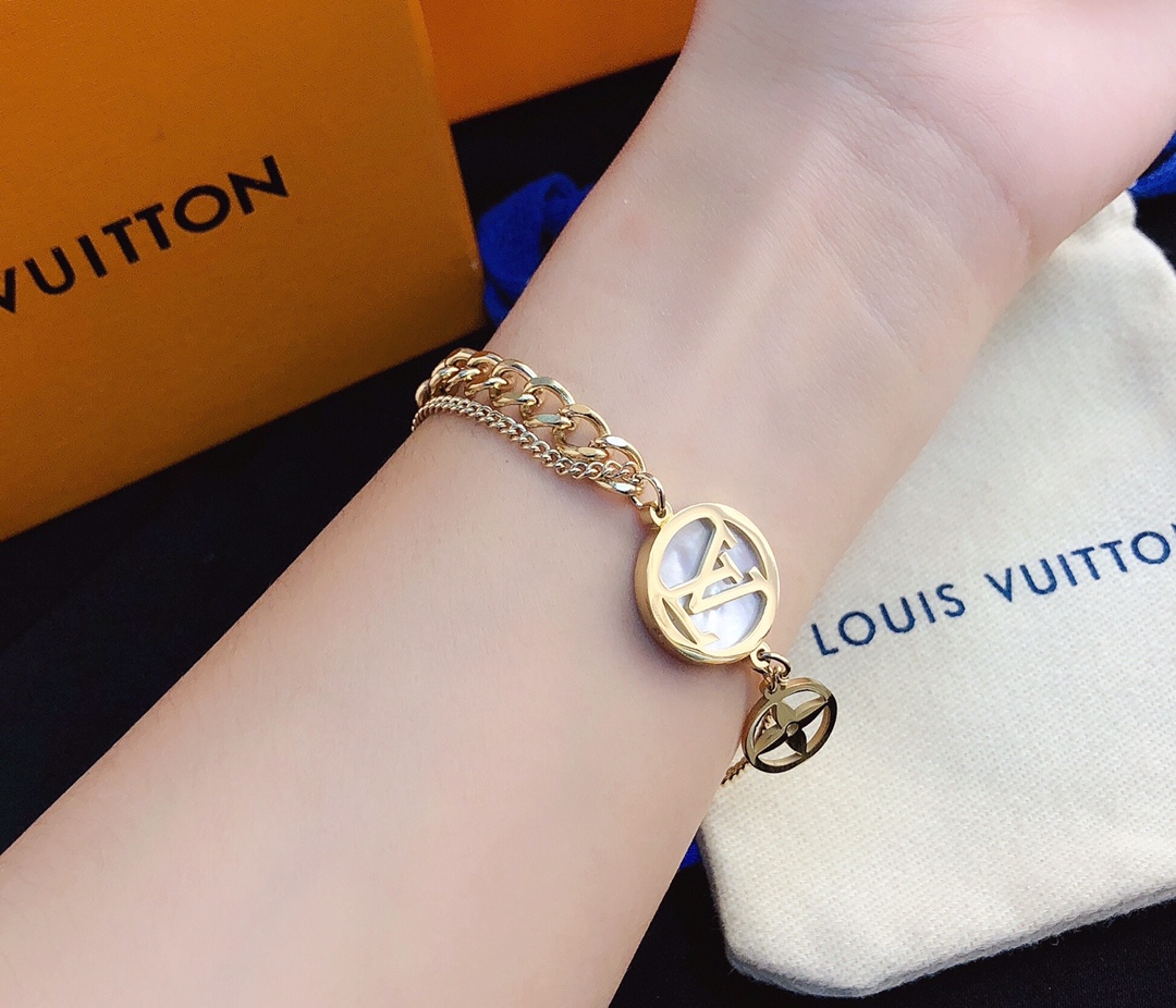 Replica LOUIS VUITTON Bracelet