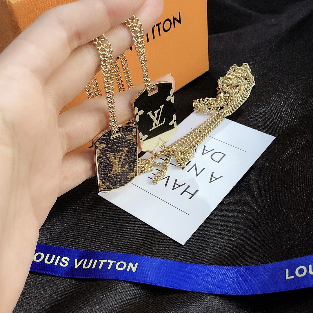 Replica LOUIS VUITTON Necklace