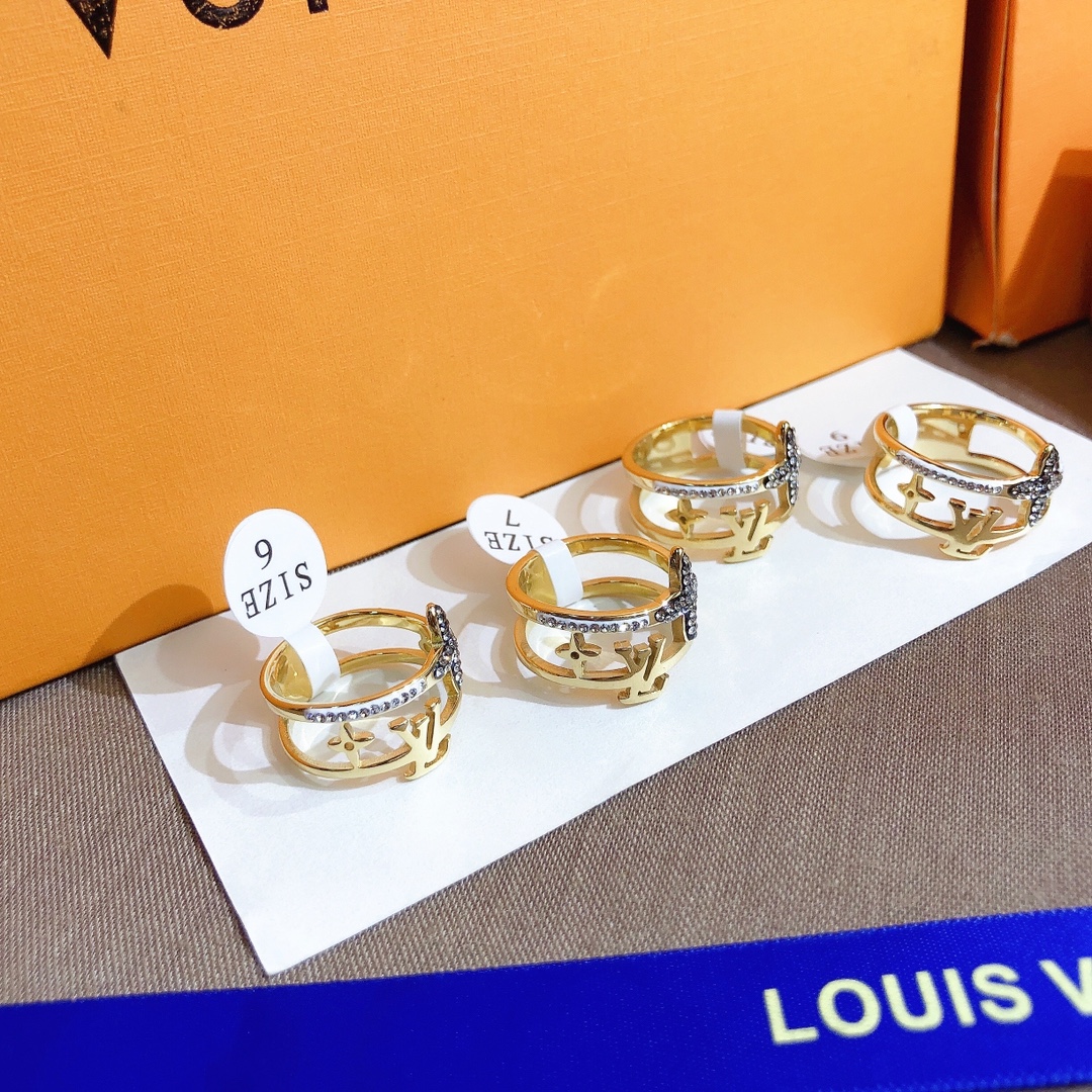 Replica LOUIS VUITTON Ring