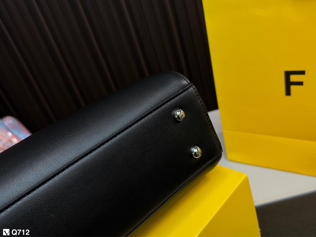 Replica Fendi Bag 24*30CM