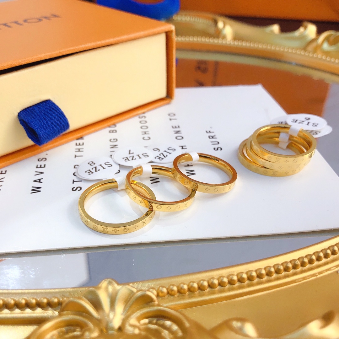 Replica LOUIS VUITTON Ring