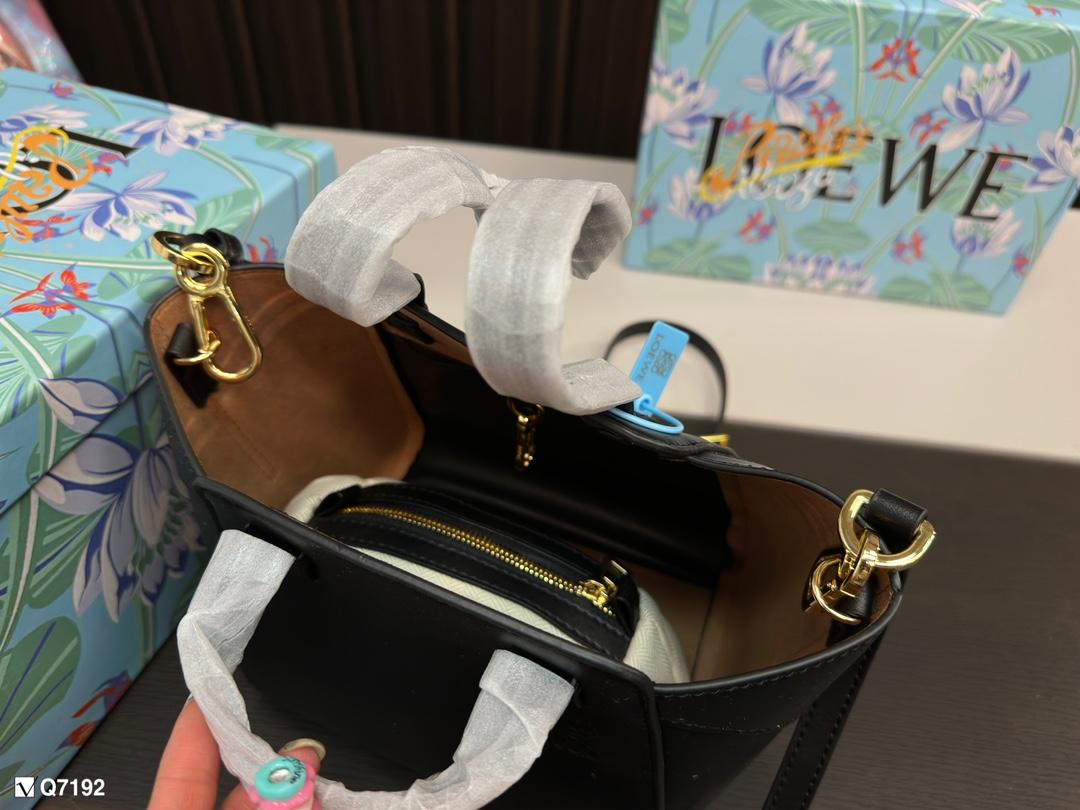 Replica LOEWE Bag 19*19CM
