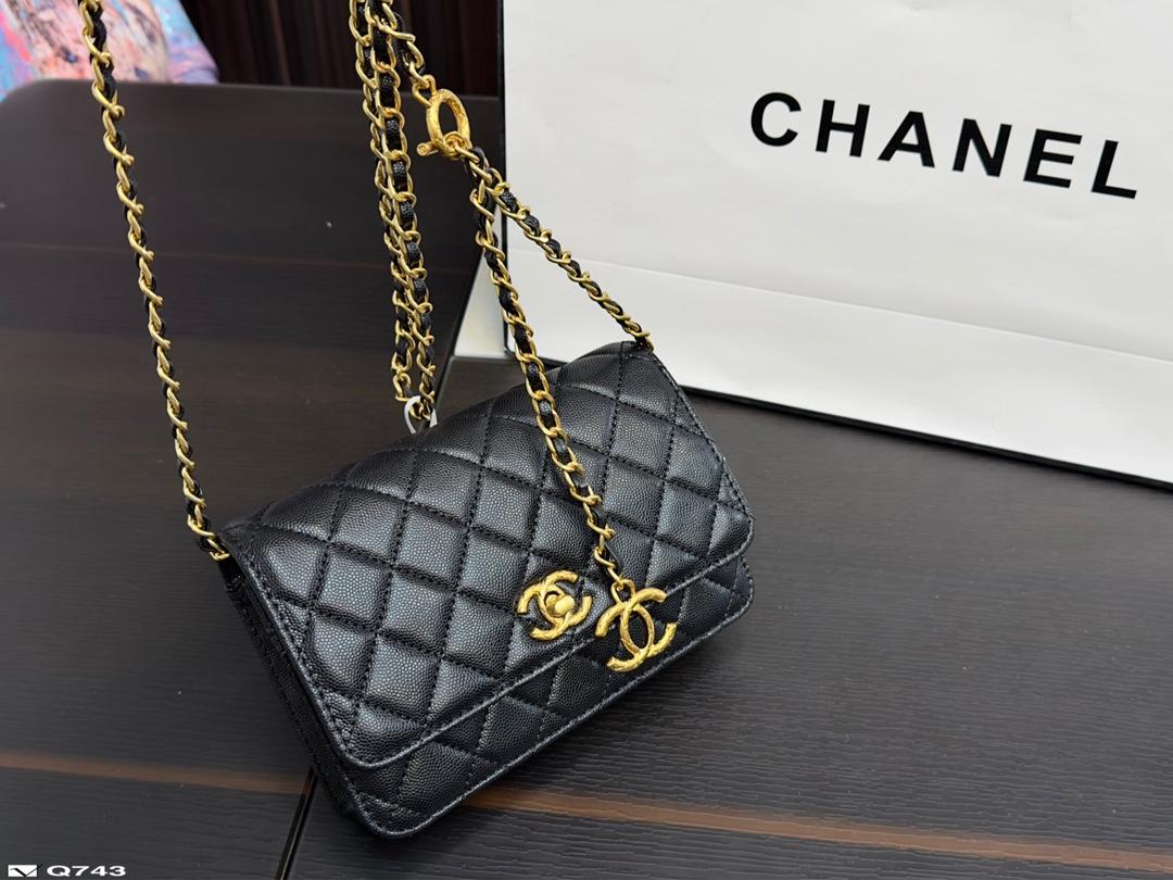 Replica Chanel Bag 12*19CM