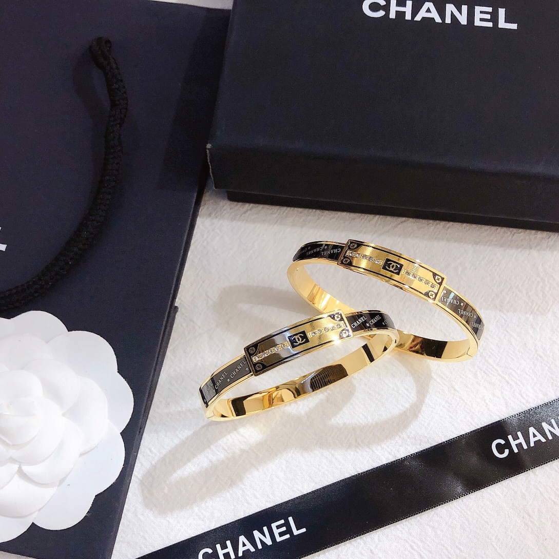 Replica CHANEL Bangle
