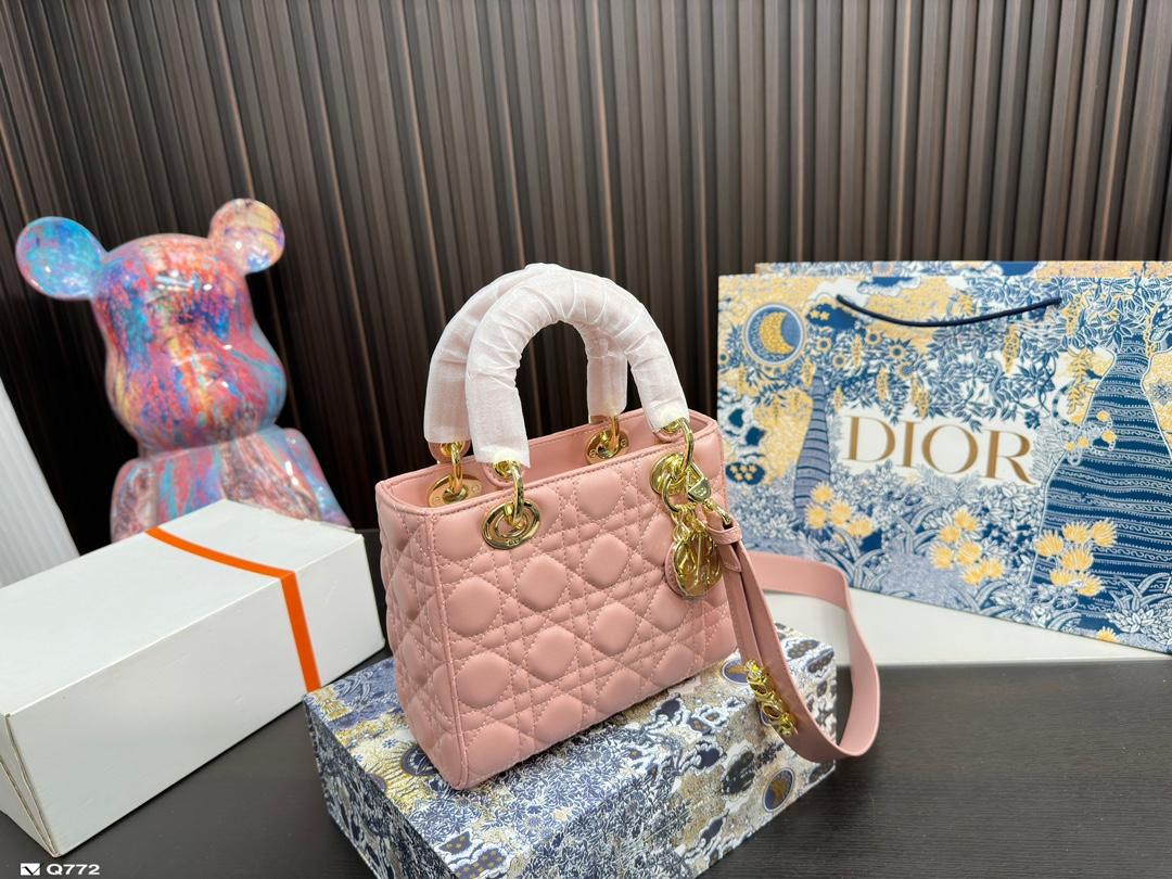 Replica Dior Bag  17*20CM/17*14CM