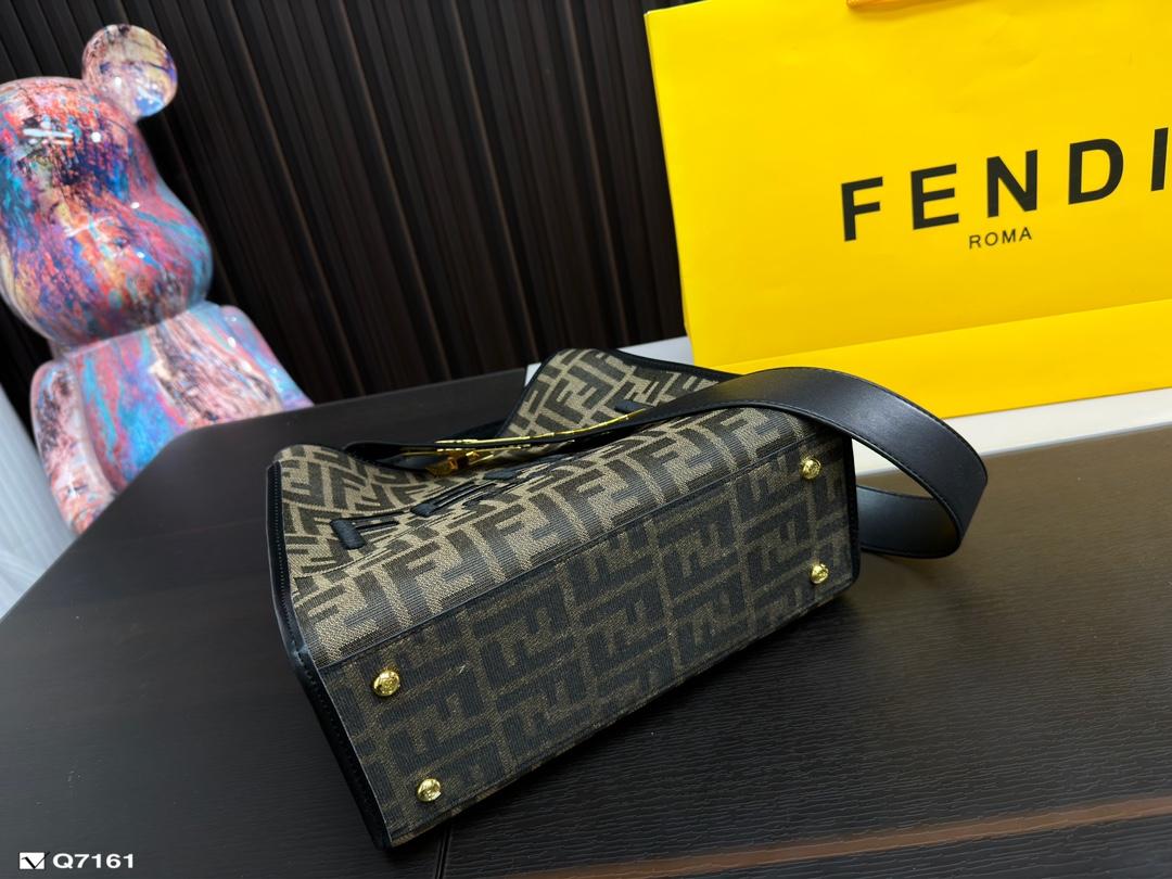 Replica Fendi Bag 28*25CM