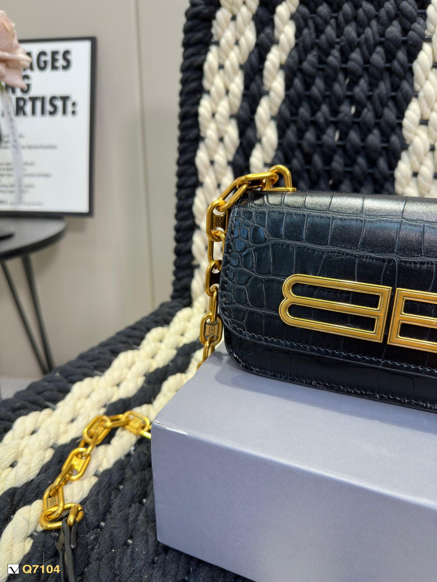 Replica Balenciaga Bag 19*9CM