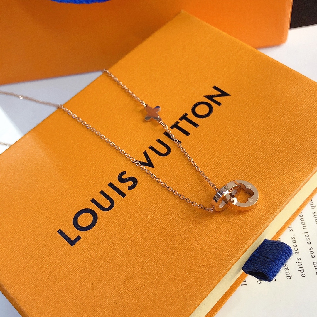 Replica LOUIS VUITTON Necklace