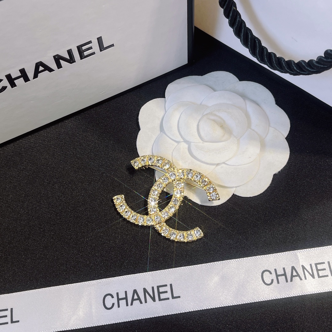 Replica CHANEL Brooch
