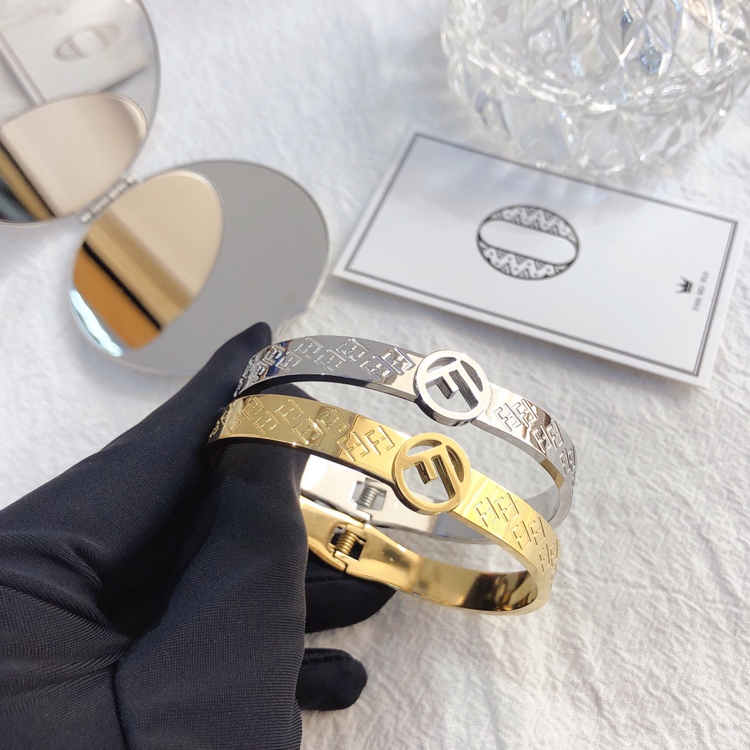 Replica FENDI Bangle