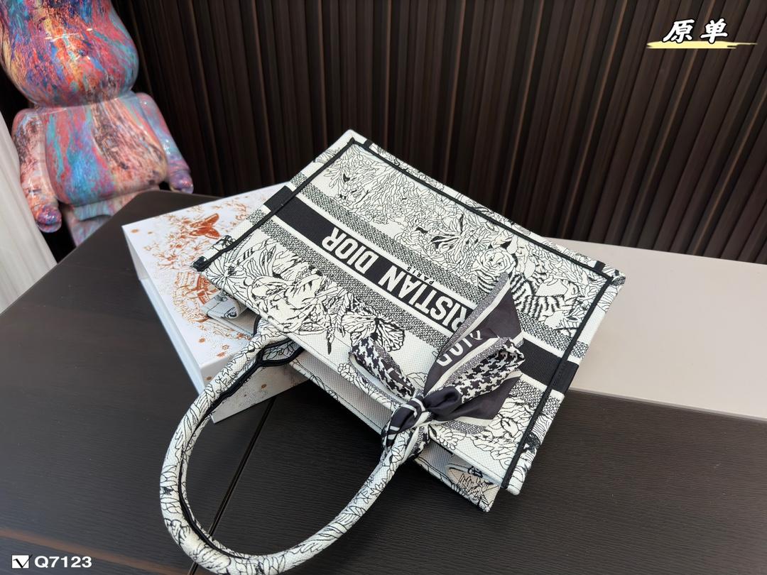 Replica Dior Bag   41*34CM/36*27CM/27*21CM