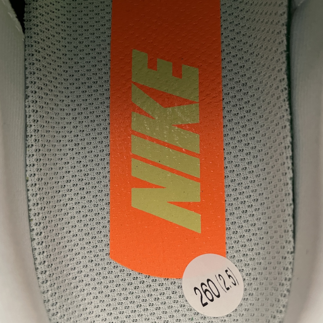 Replica Nike Shoe Nike Pegasus Plus FQ7261-400
