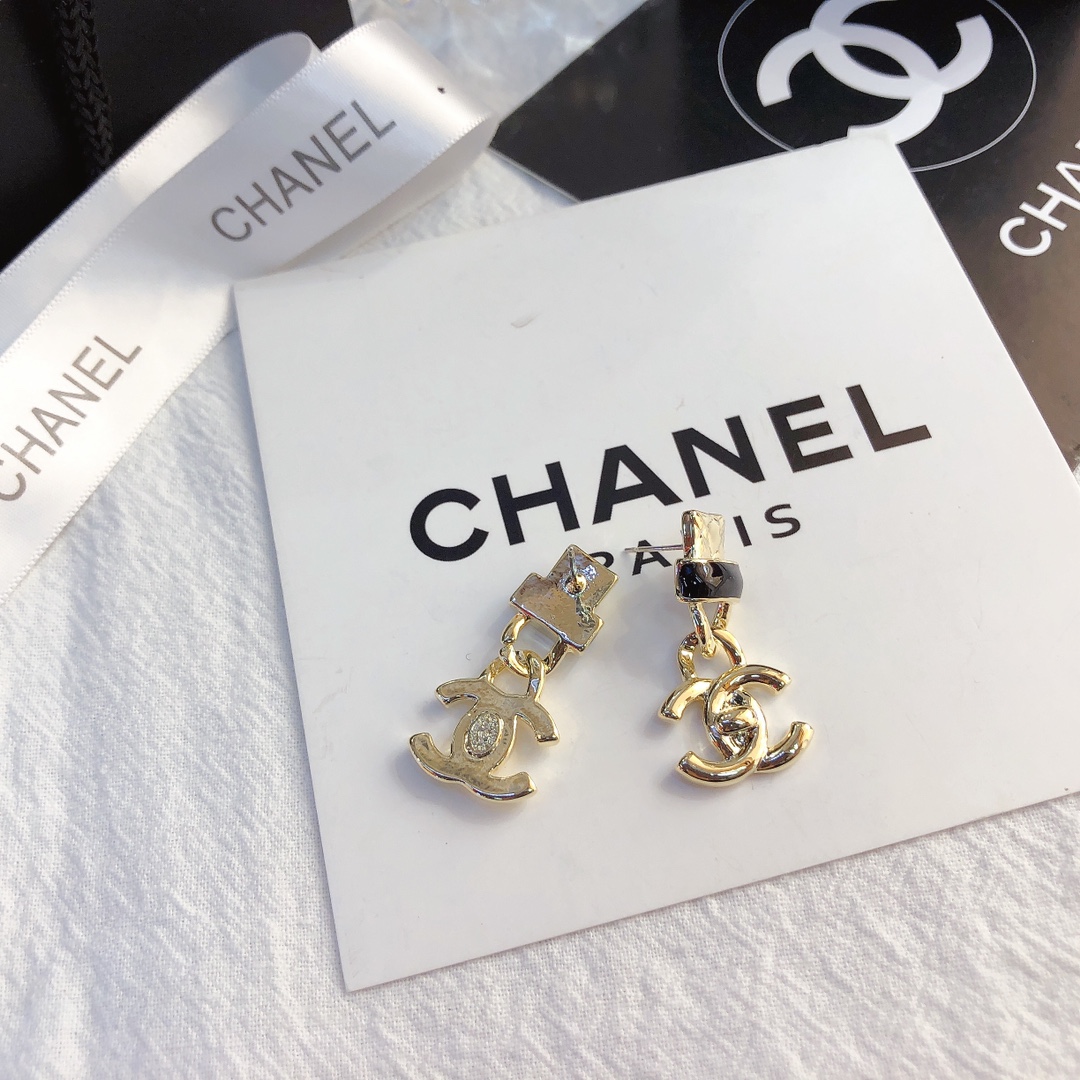 Replica CHANEL Earring