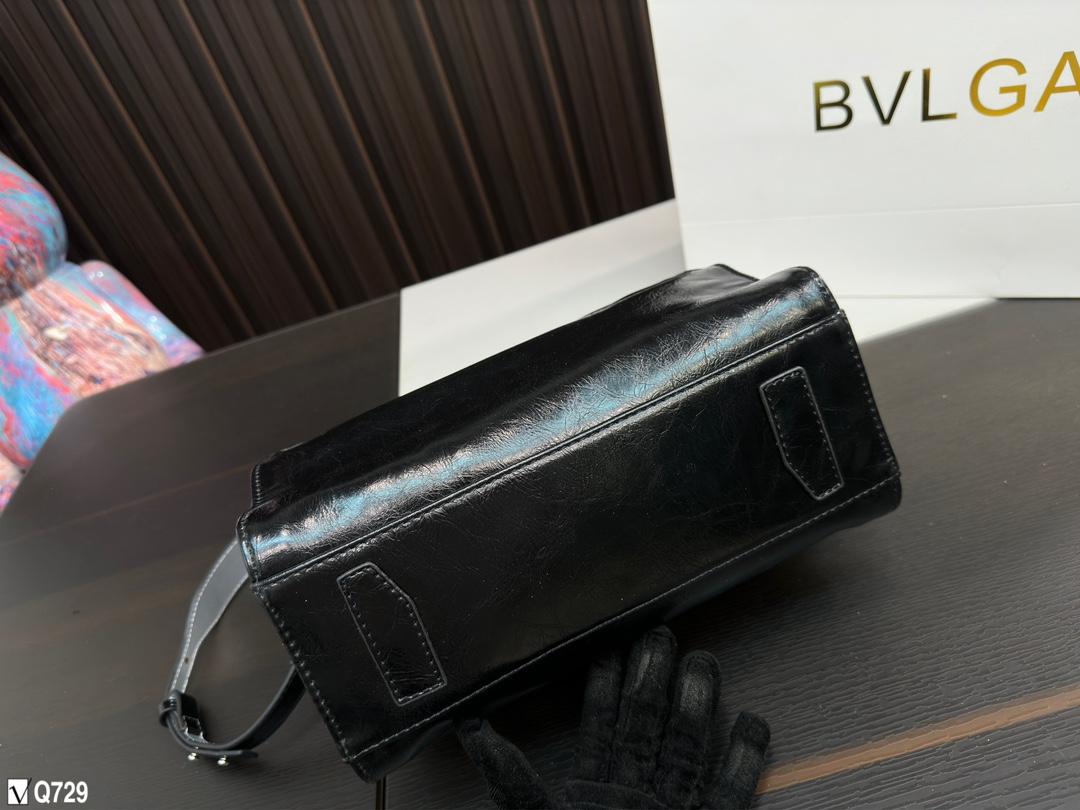 Replica Balenciaga Bag 26*16CM