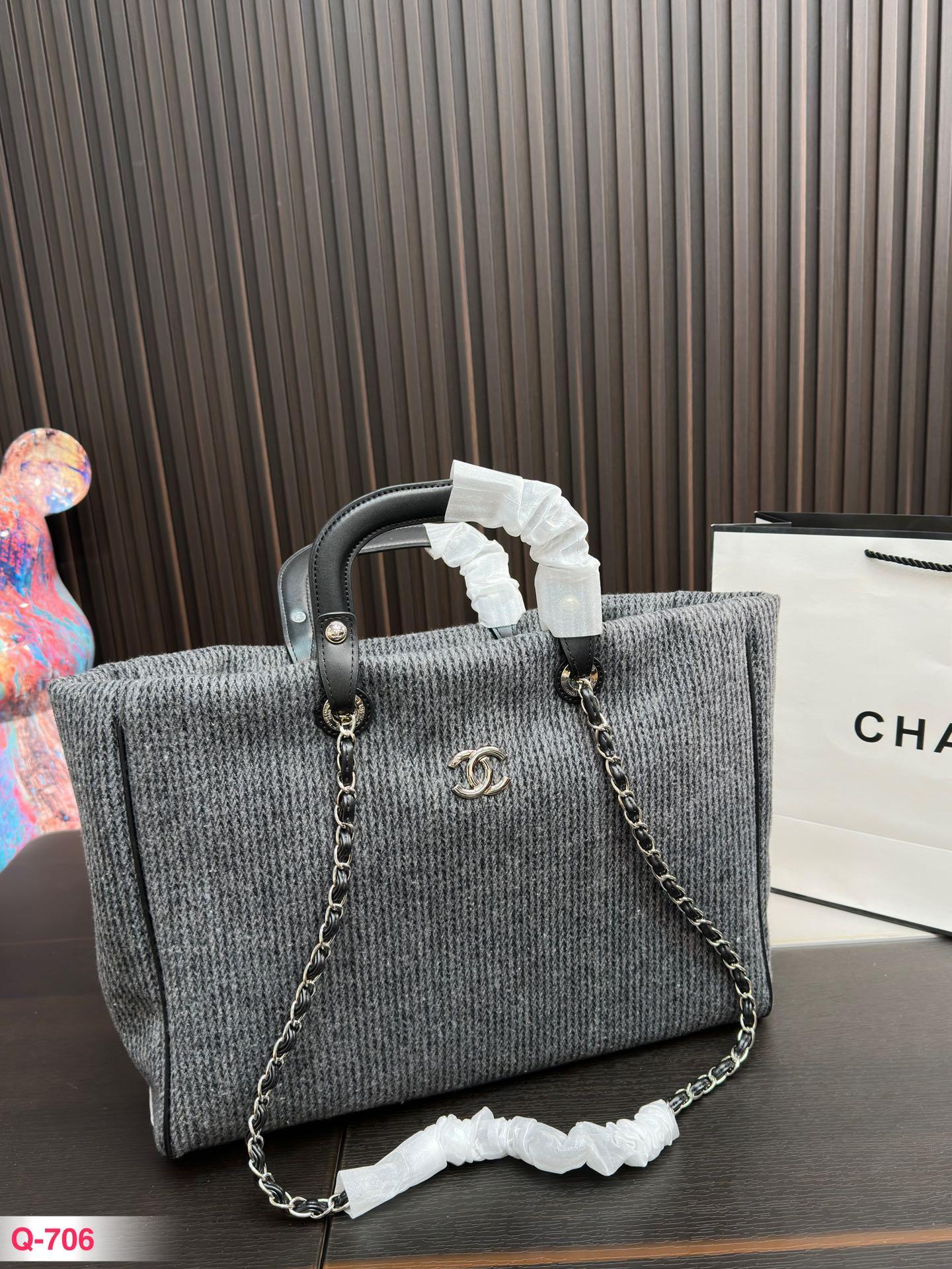 Replica Chanel Bag 40*30CM