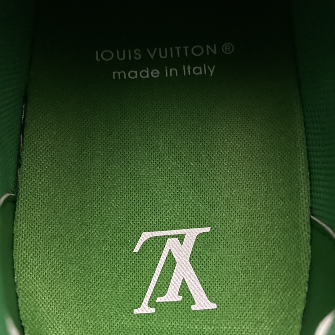 Replica Louis Vuitton Shoe Louis Vuitton LV Trainer Size 38-45 White Green